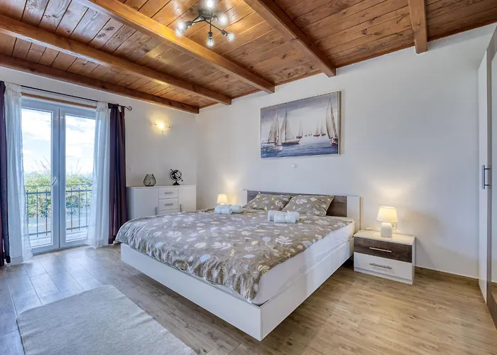 Lägenhet Zora By Interhome